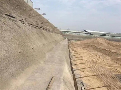 五指山河道边坡加固